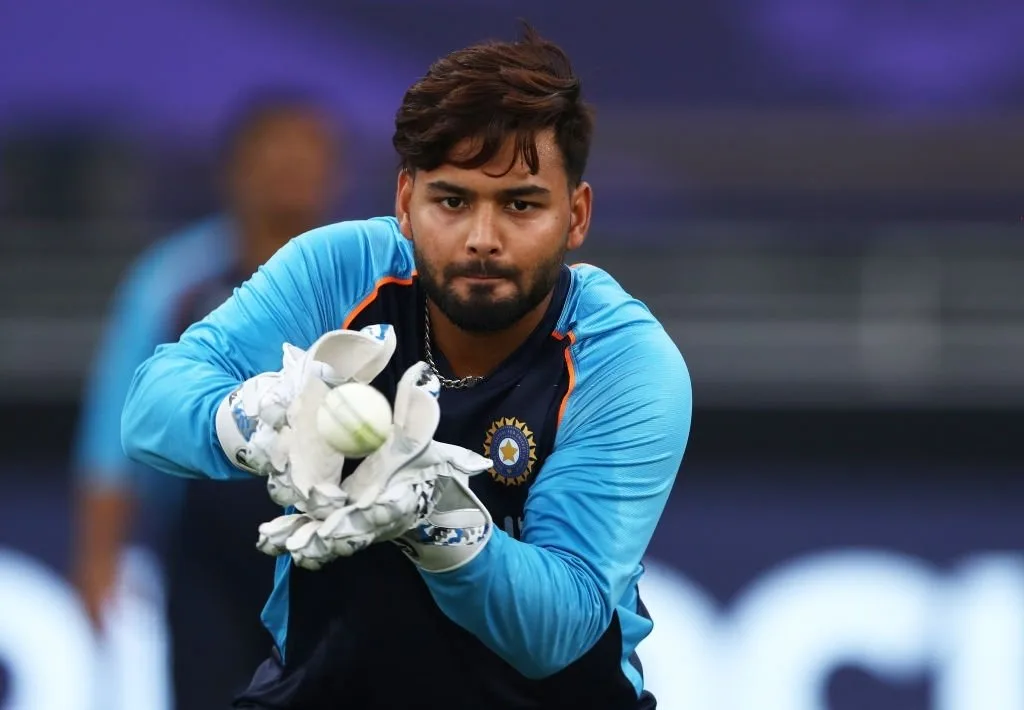 Fans erupted in joy on Wednesday as Rishabh Pant, India’s star wicketkeeper-batter, is back in the nets holding his bat and playing some cracking shots. He had been missing in action due to a deadly car accident that happened in December 2022.
