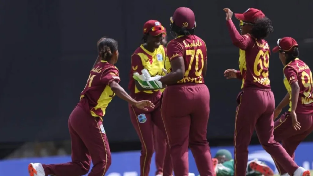  Deandra Dottin Warns West Indies 