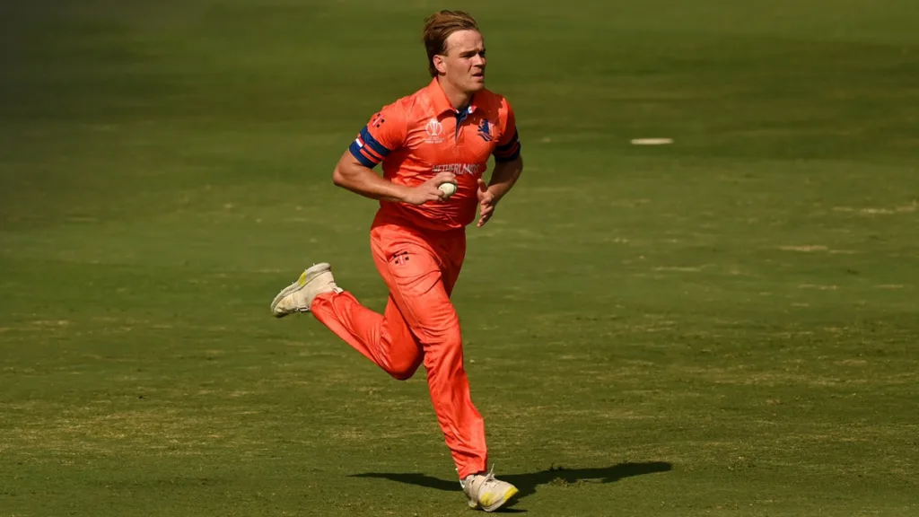 Bas de Leede Registers Worst Bowling Figures In The ODI Cricket History