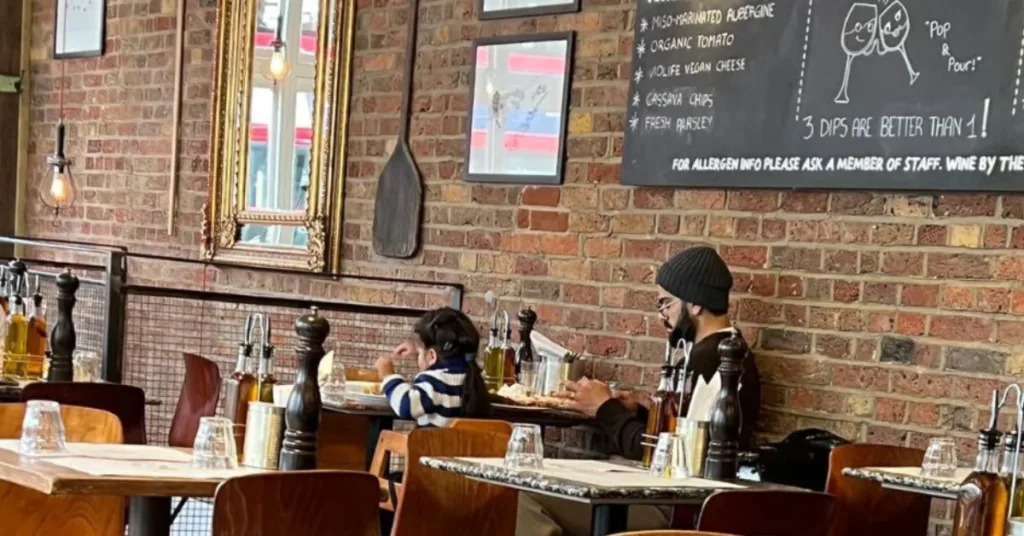 Indian Batsman Virat Kohli Was Spotted With His Cute Daughter Vamika In London